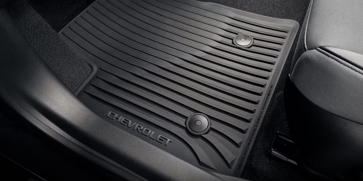2023 Chevrolet Trailblazer Sporty Small SUV Interior Rubber Floor Mats - Barnes Wheaton GM South Surrey