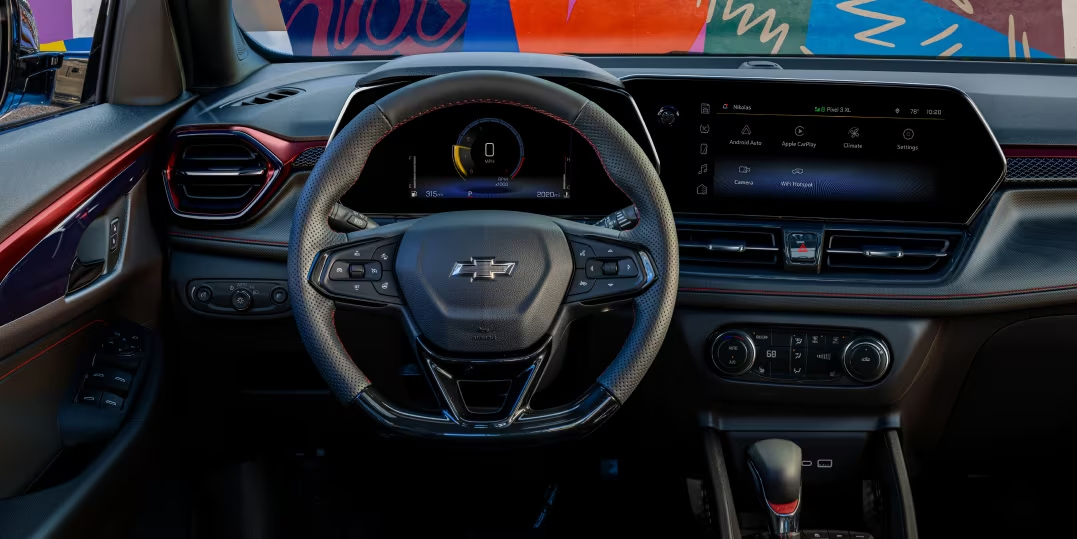 Steering Wheel of 2024 Chevrolet Trailblazer - Barnes Wheaton GM South Surrey