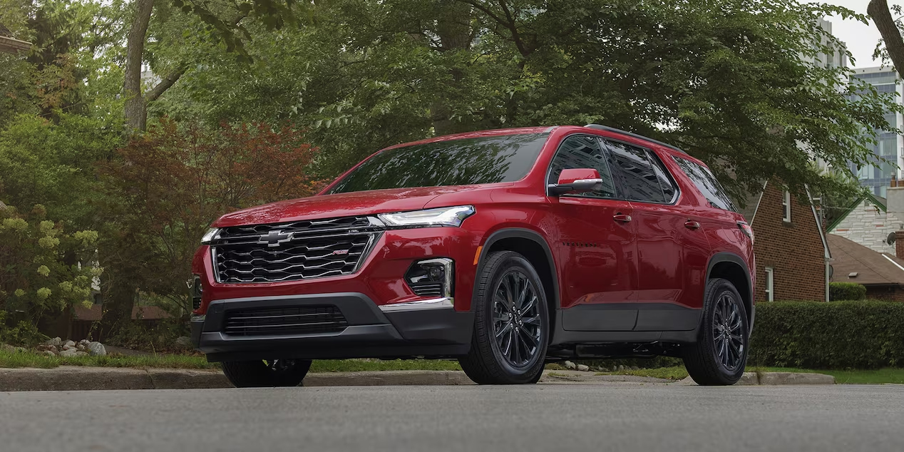 2023 Chevrolet Traverse RS - Barnes Wheaton GM South Surrey